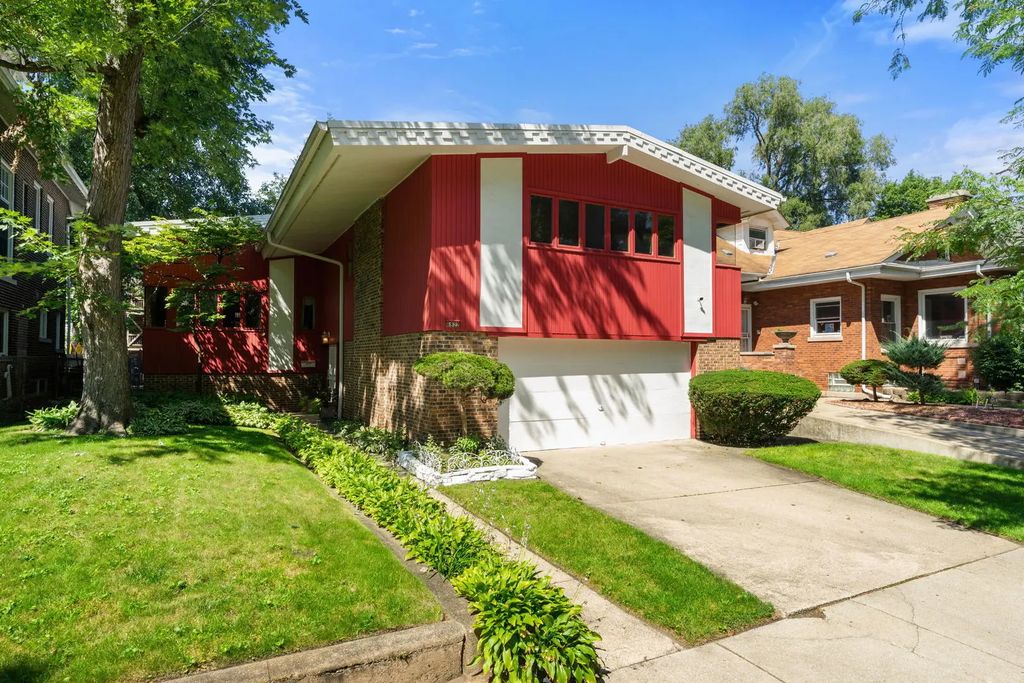 6822 S Cregier Avenue, Chicago, 60649