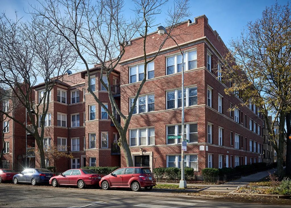 6832 N Ashland Boulevard 3, Chicago, 60626