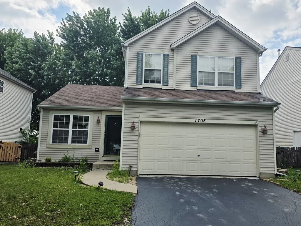 1705 Lake Pointe Drive, Plainfield