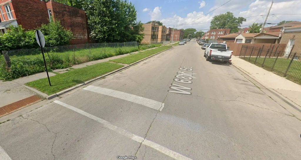 933 W 68th Street, Chicago