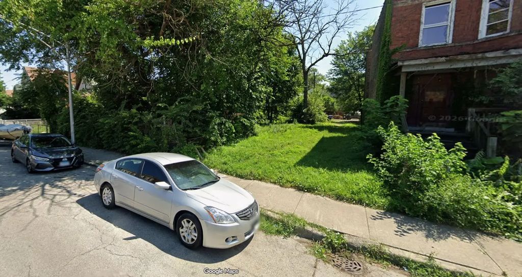 6825 S Peoria Street, Chicago