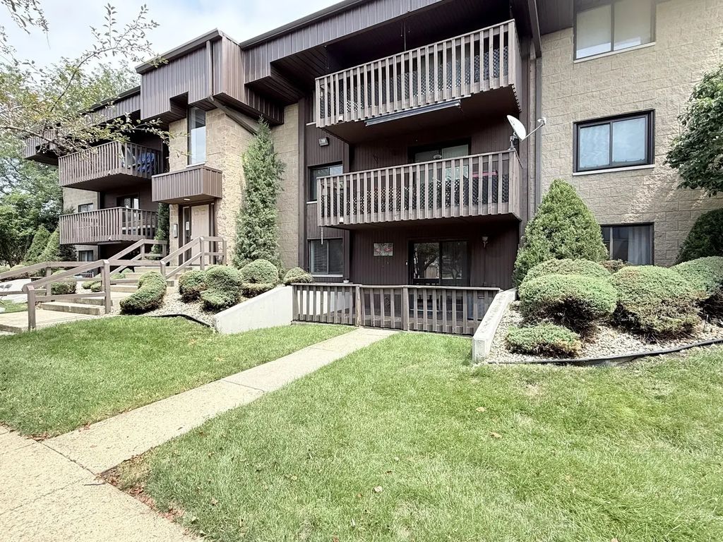 103 Caterpillar Drive 1c, Joliet