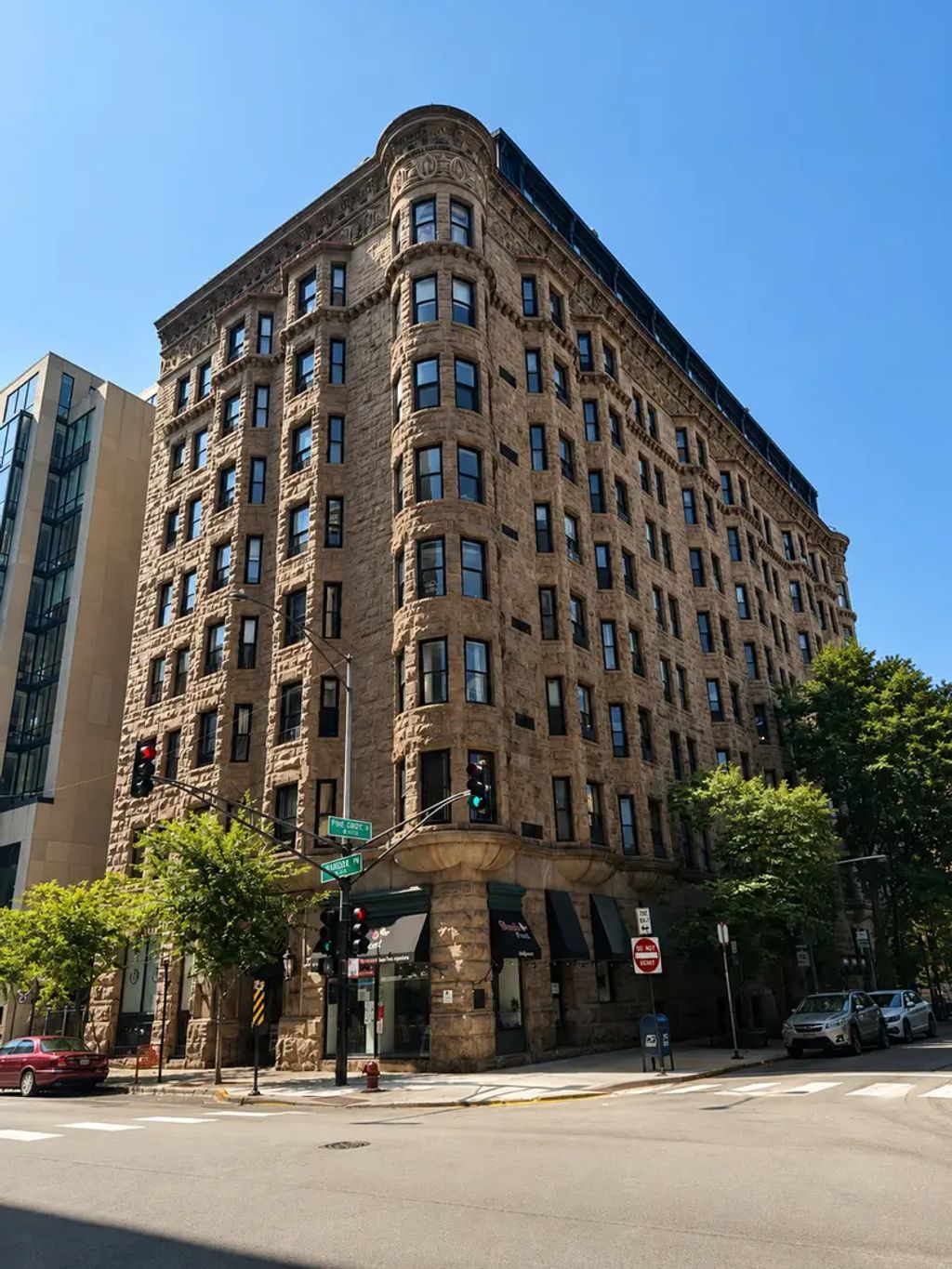 2800 N Pine Grove Avenue 5a, Chicago, 60657