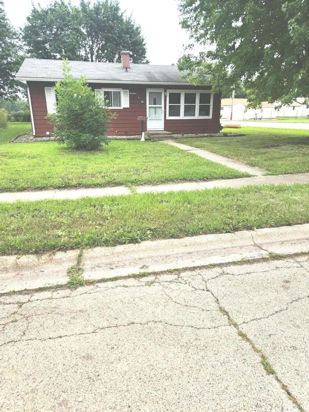1702 19th Avenue, Sterling