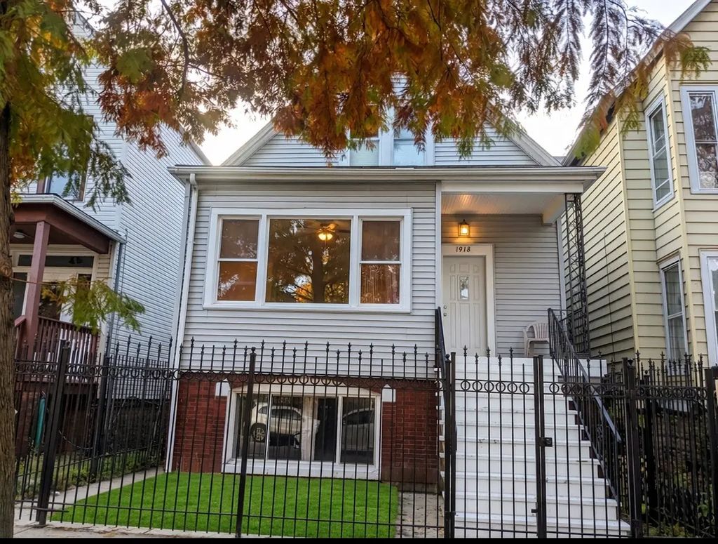 1918 N Lawndale Avenue 2, Chicago
