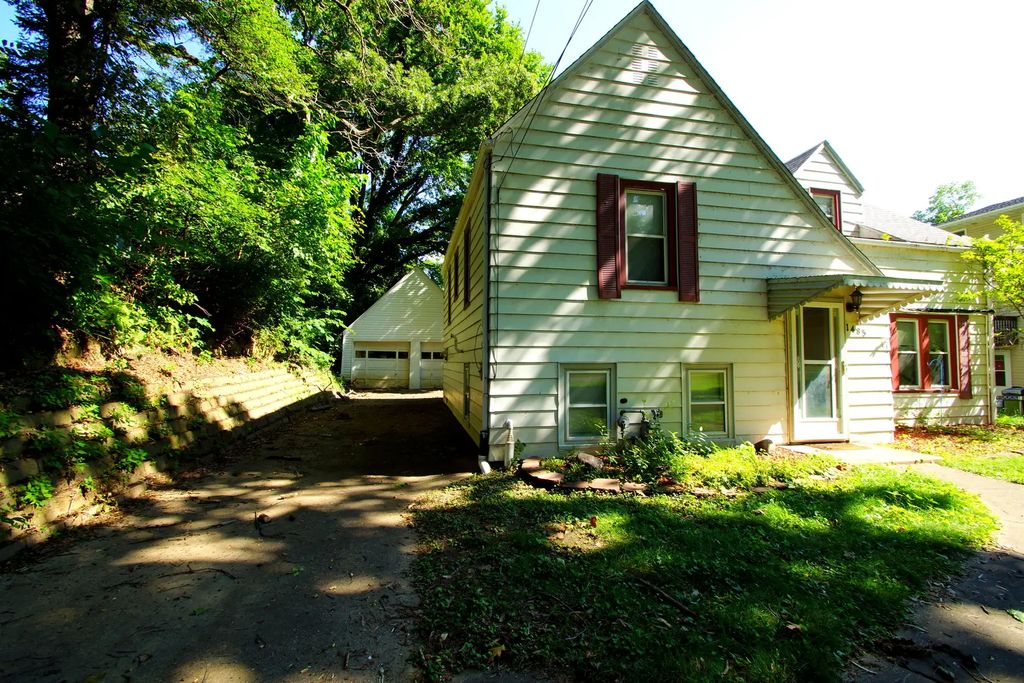 1485 46th Avenue, Rock Island