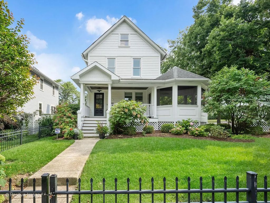 104 Minneola Street, Hinsdale