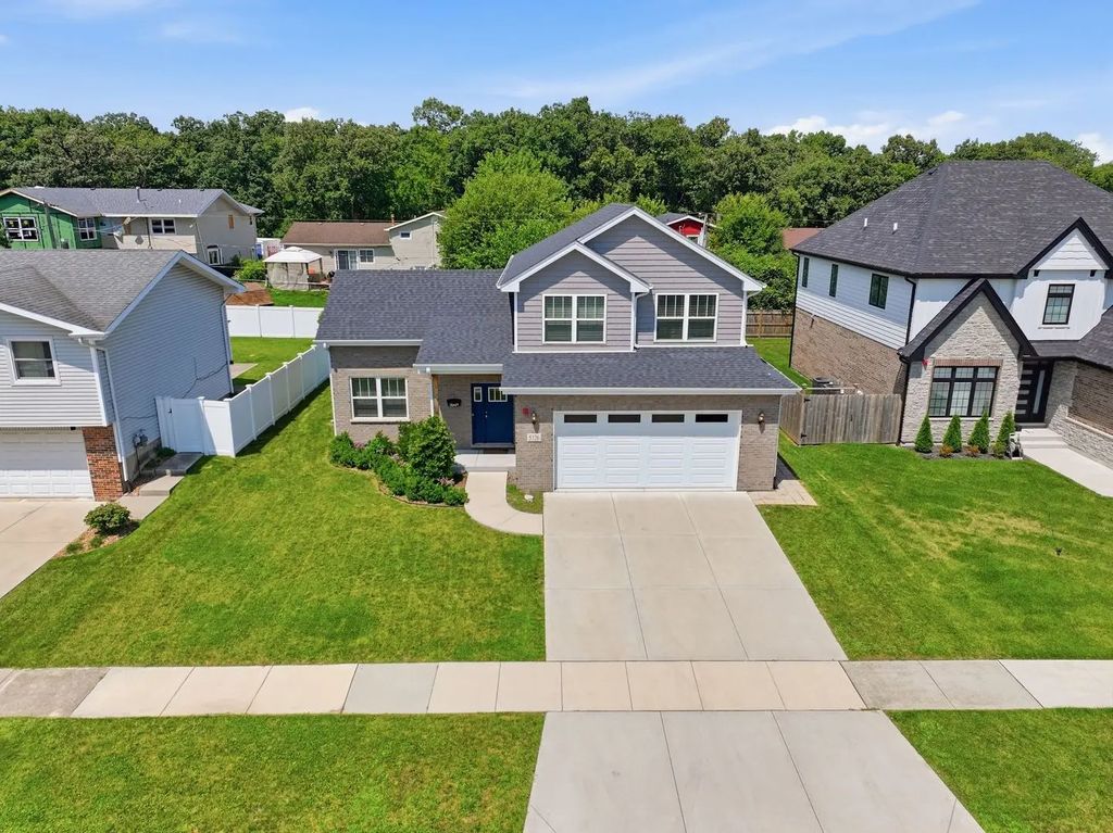 5126 Aldersyde Road, Oak Forest