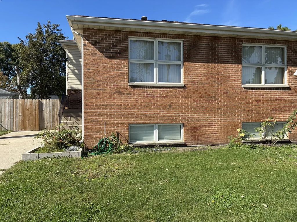 6614 Kane Avenue, Hodgkins