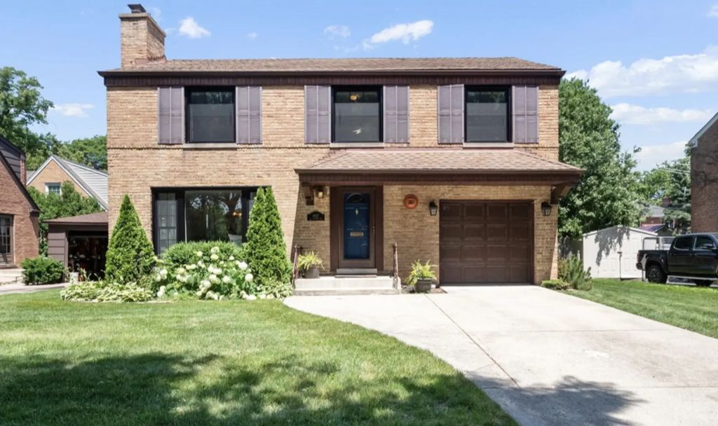 6957 N Caldwell Avenue, Chicago, 60646