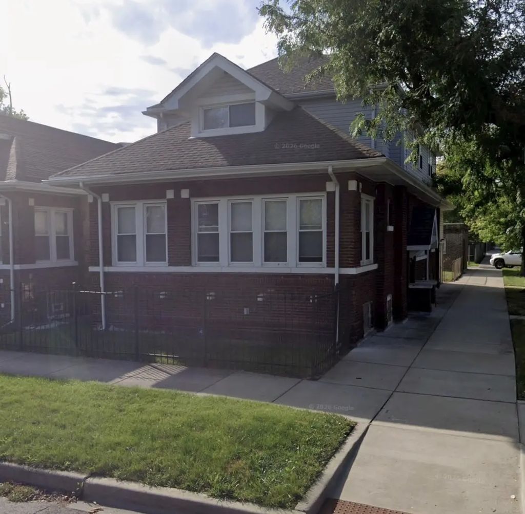 1401 E 72nd Place, Chicago