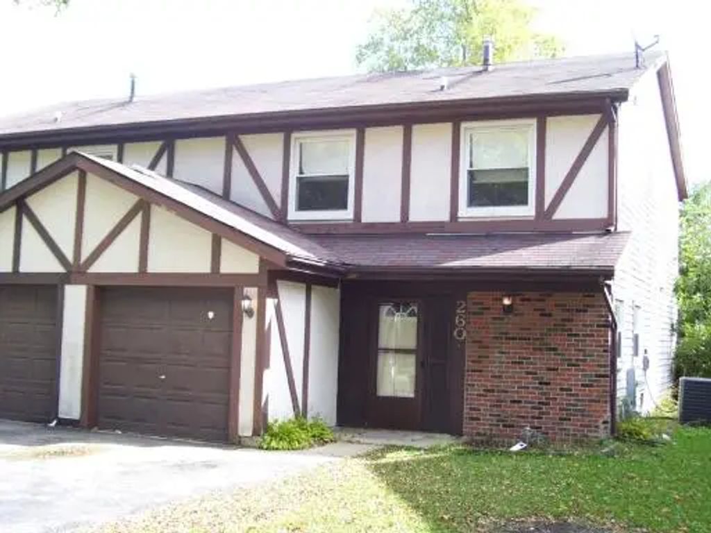 260 Juniper Lane, Bolingbrook