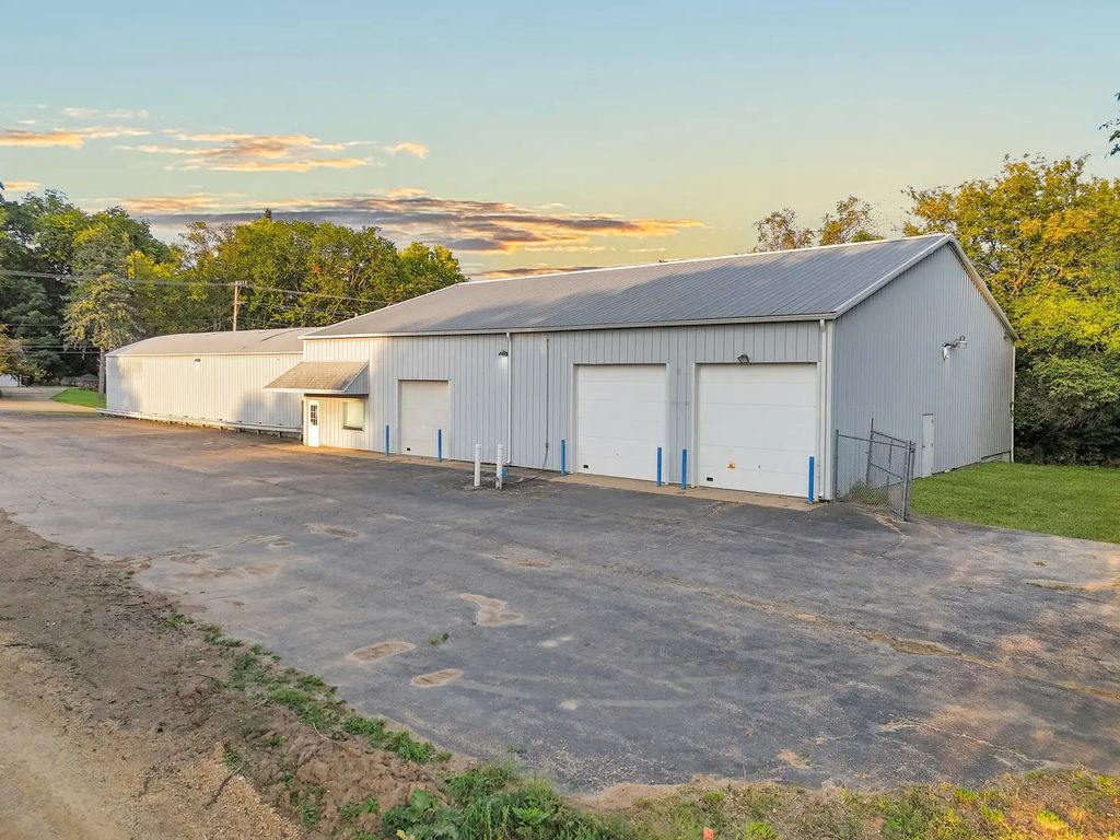 115 E South Street, Freeport