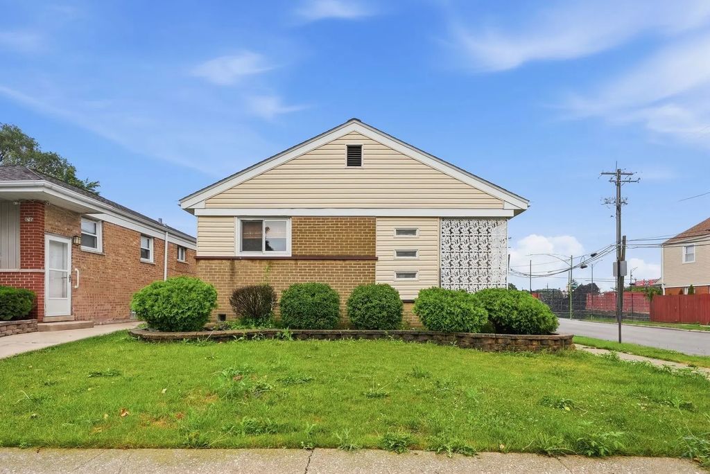 3749 W 78th Place, Chicago, 60652