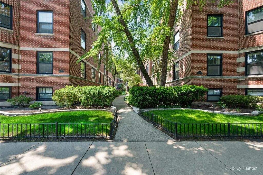726 Hinman Avenue 2w, Evanston