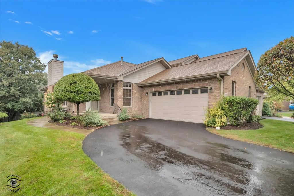 6117 Princeton Lane 6117, Palos Heights