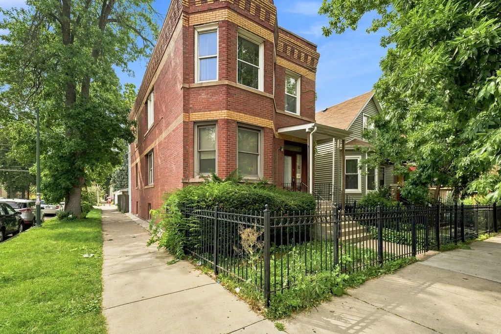 4100 N Kimball Avenue, Chicago