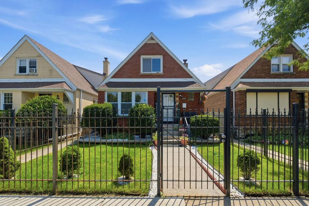 3049 W 71st Street, Chicago
