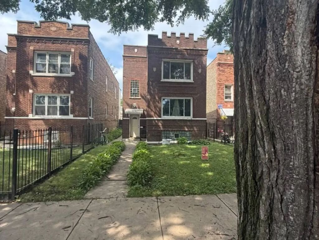 1814 N Monitor Avenue, Chicago, 60639