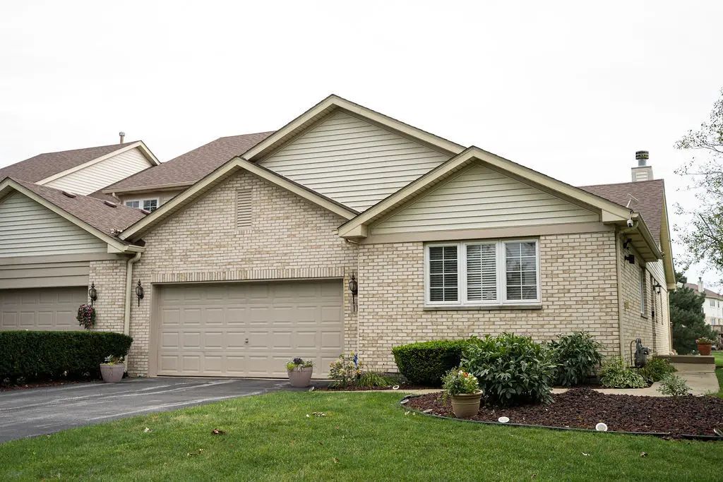116 Iliad Drive, Tinley Park