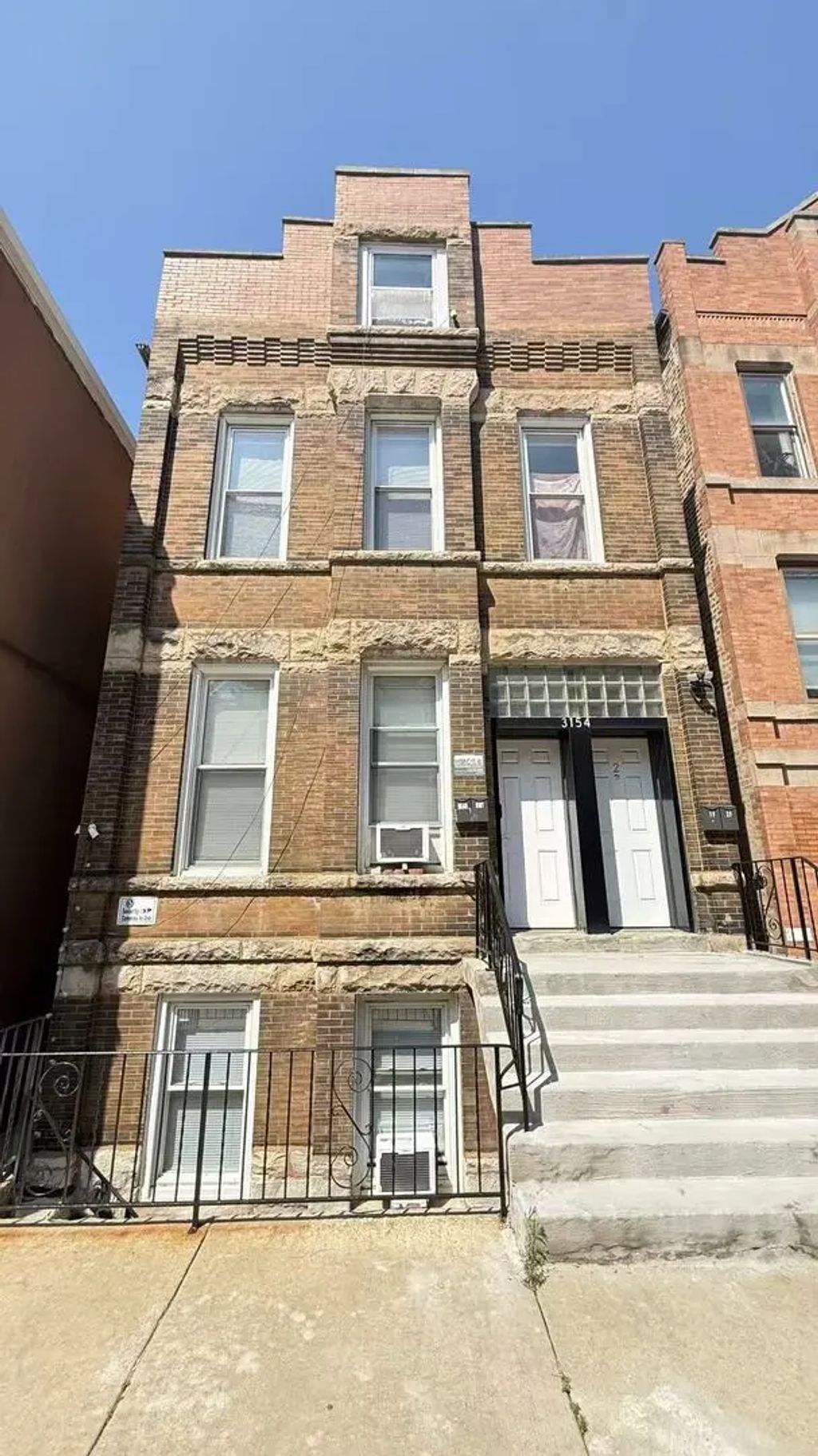 3154 S May Street, Chicago, 60608