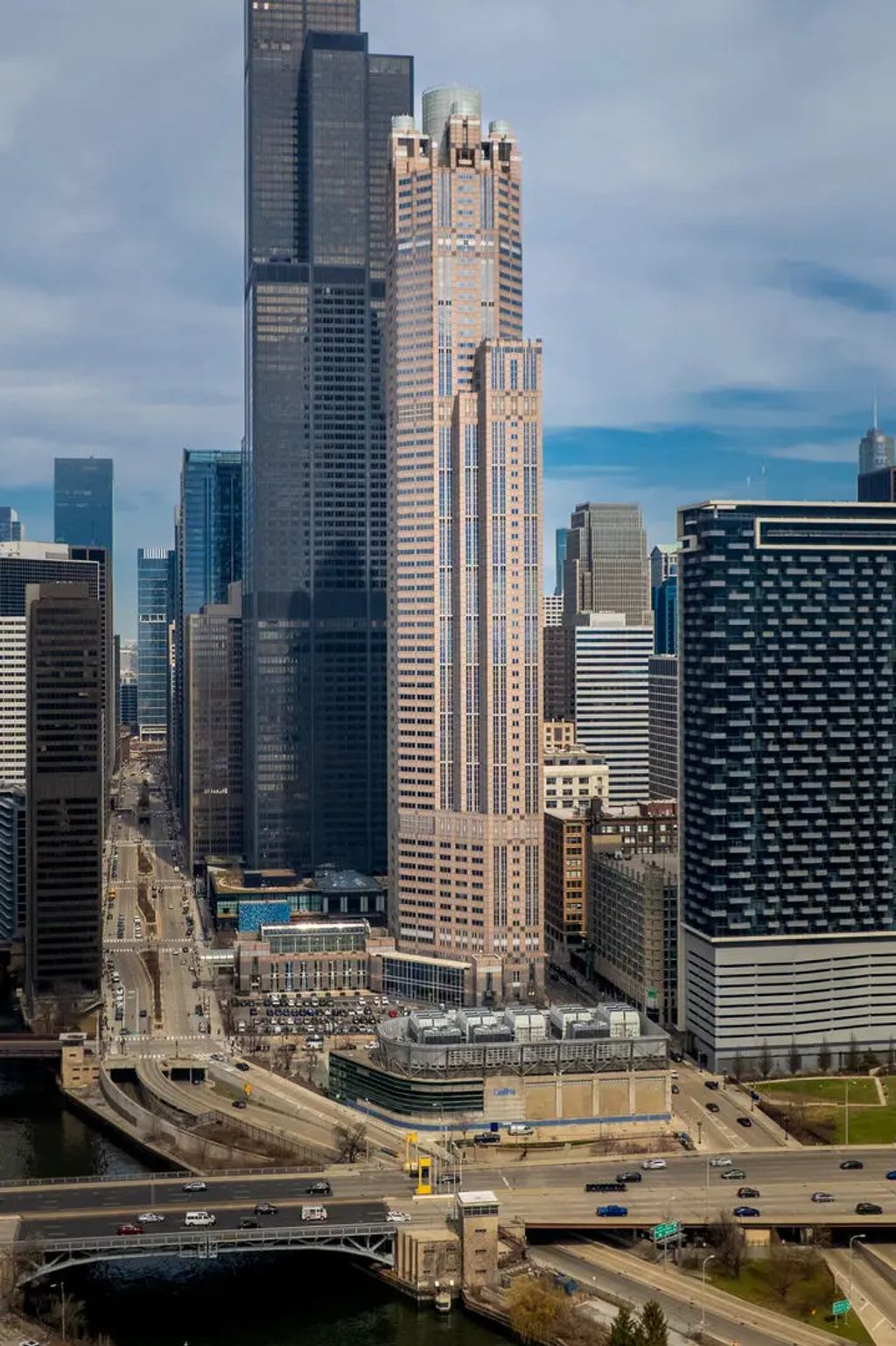 311 S Wacker Drive 510, Chicago