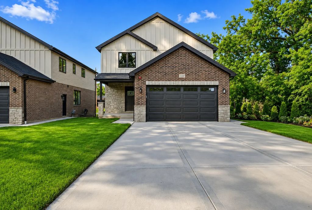 11743 S La Crosse Avenue, Alsip