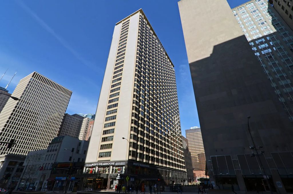 535 N Michigan Avenue 2710, Chicago