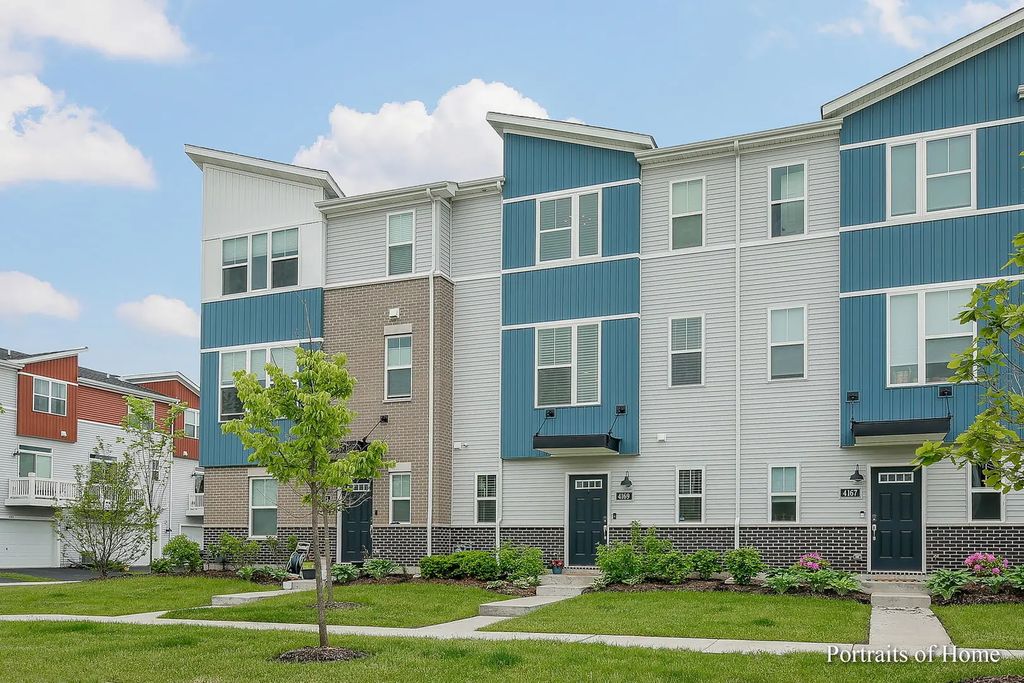 4169 Calder Lane, Aurora