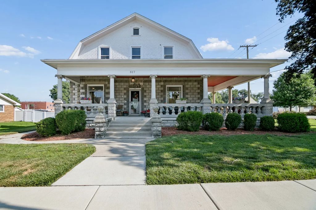 617 Penfield Street, Beecher