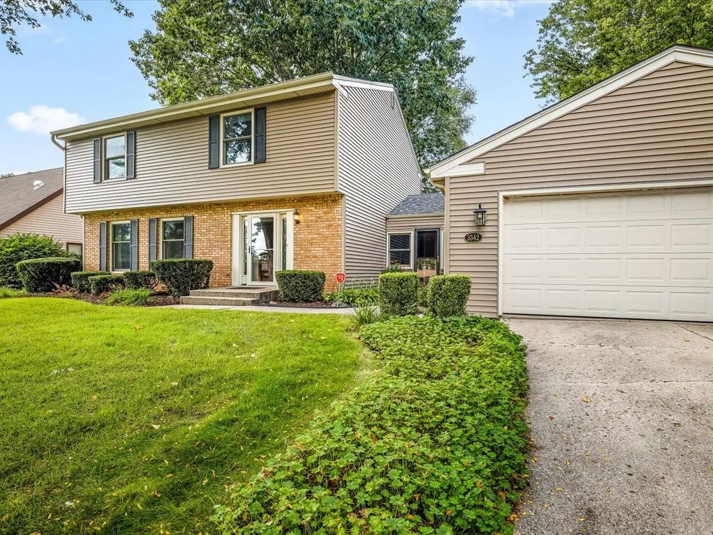 3342 Montlake Drive, Rockford