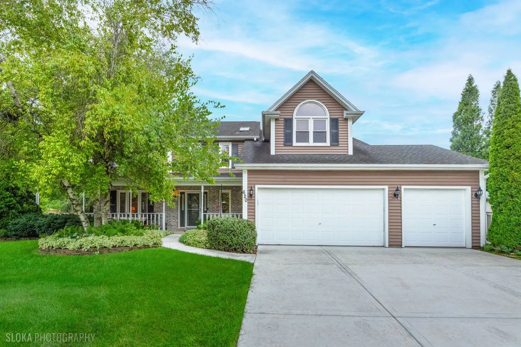 620 Canyon Lane, Elgin