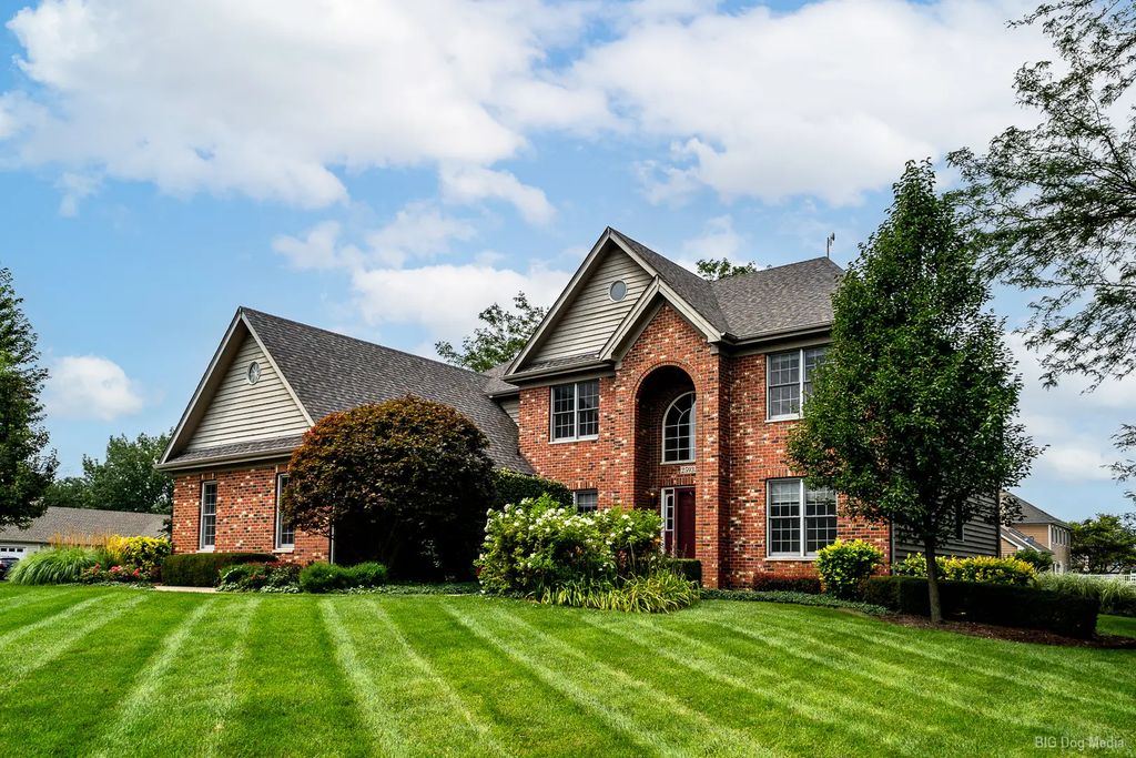 25935 S Courtney Road, Plainfield