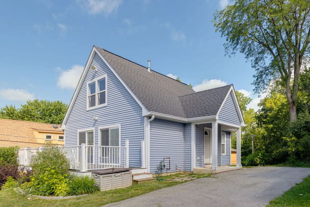 25244 W Buena Avenue, Lake Villa