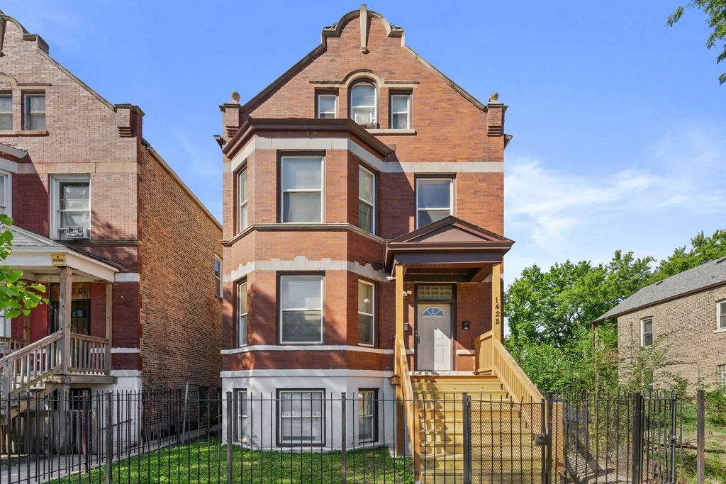1428 S Keeler Avenue, Chicago