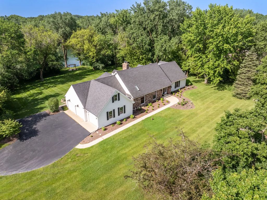 21884 N Andover Road, Kildeer