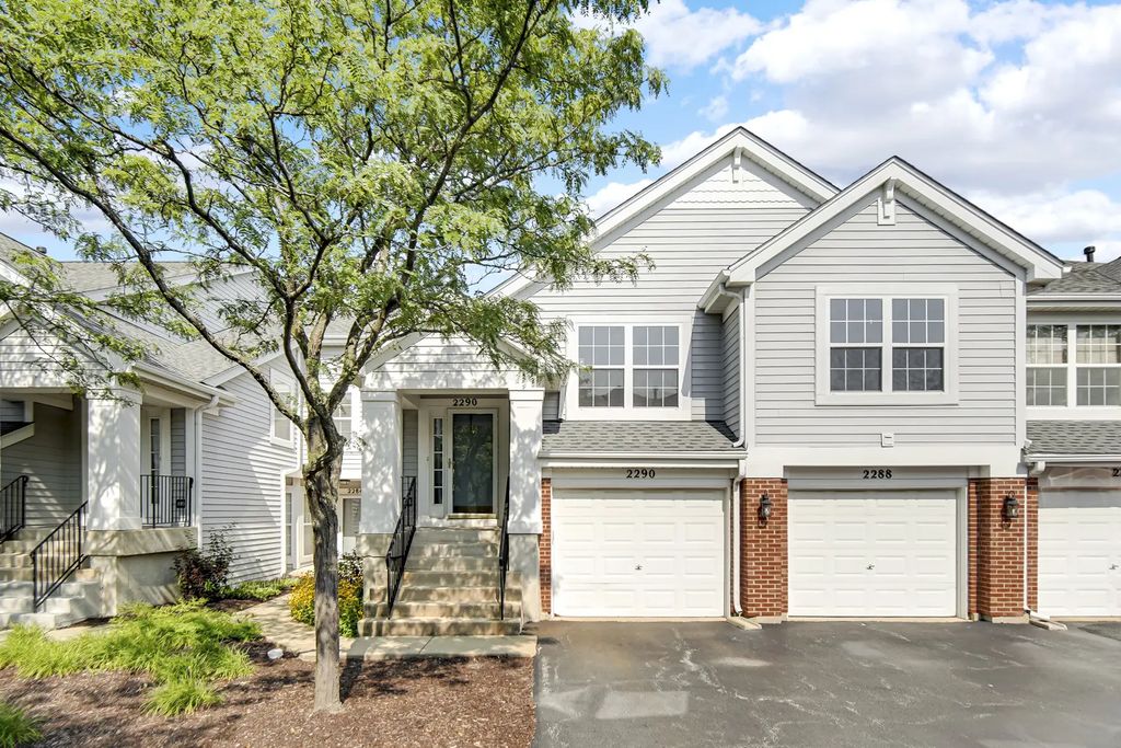 2290 Scott Lane 2290, Aurora