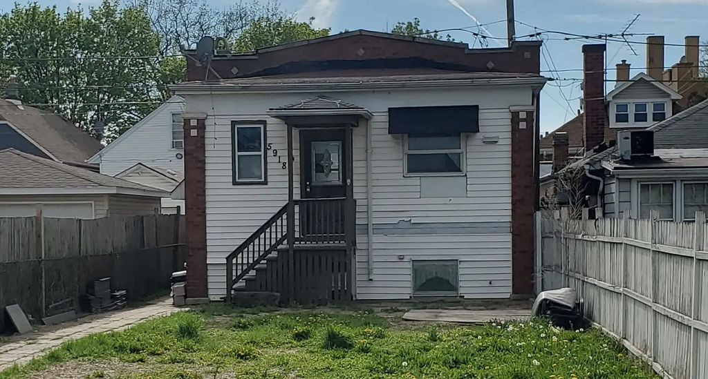 5918 S Albany Avenue, Chicago, 60629