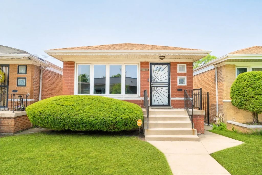 10120 S Torrence Avenue, Chicago