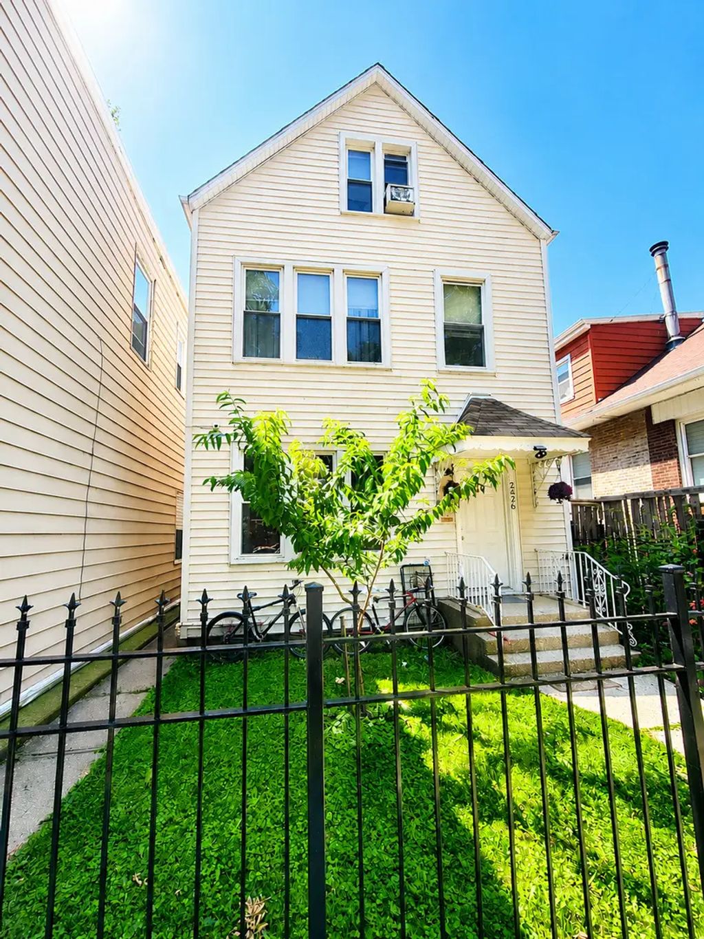 2426 N Lotus Avenue, Chicago, 60639