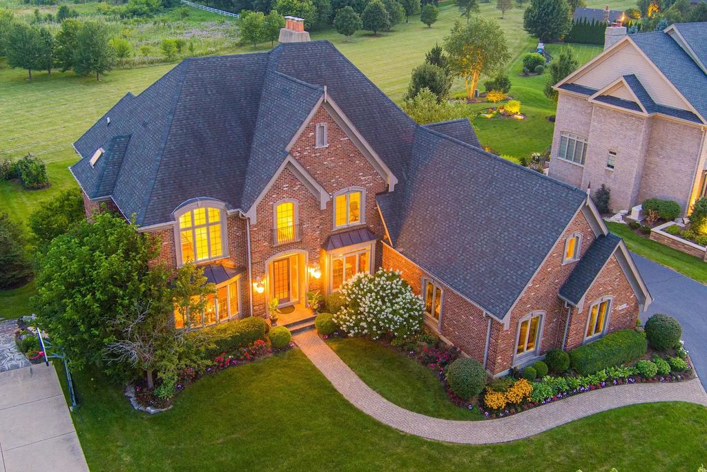 39w675 Goldenrod Drive, St. Charles