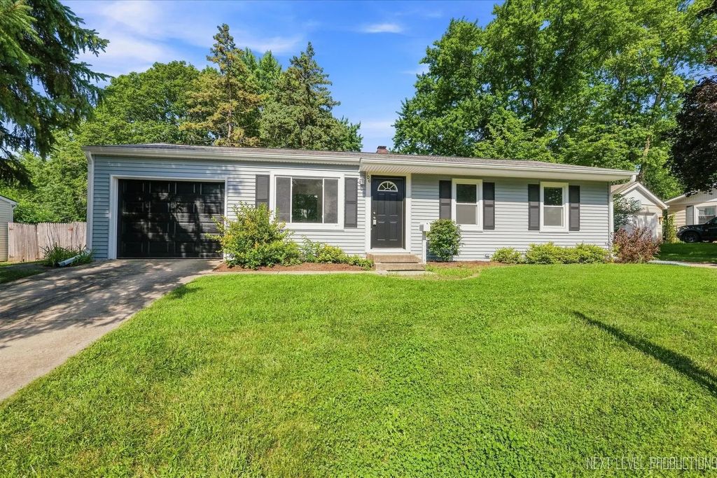 106 Ridge Lane, Geneva