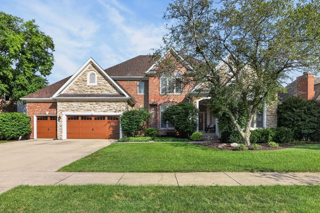 2439 Fawn Lake Circle, Naperville