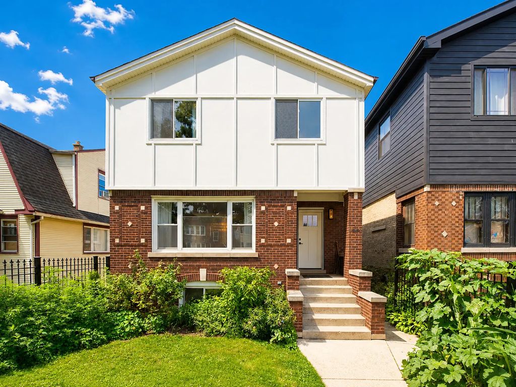 2128 N Lawler Avenue, Chicago