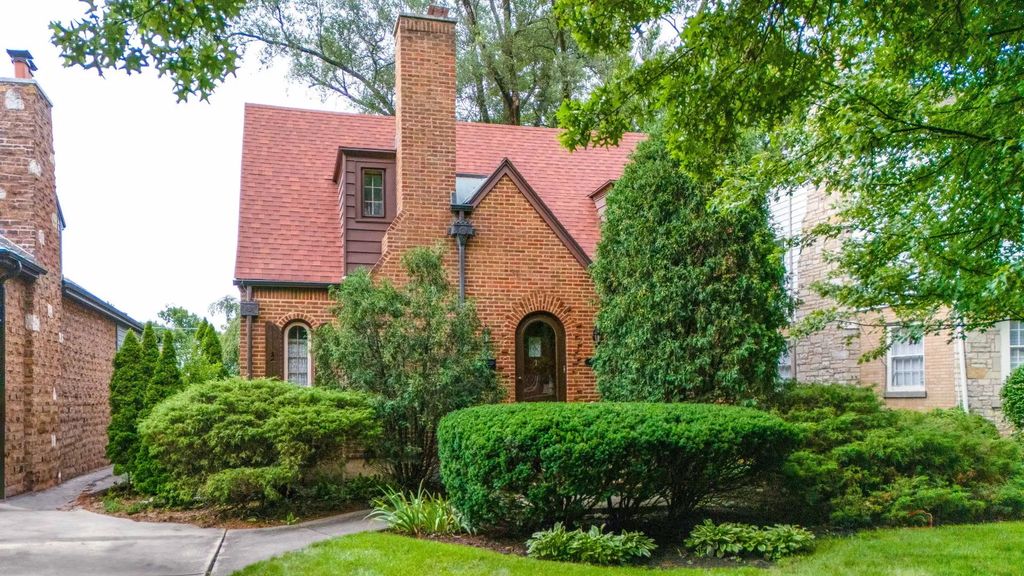 820 S Crescent Avenue, Park Ridge