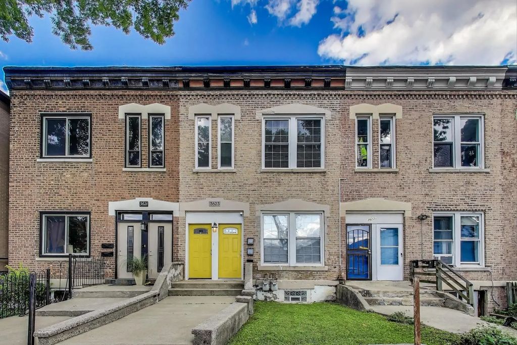 3623 S Emerald Avenue, Chicago
