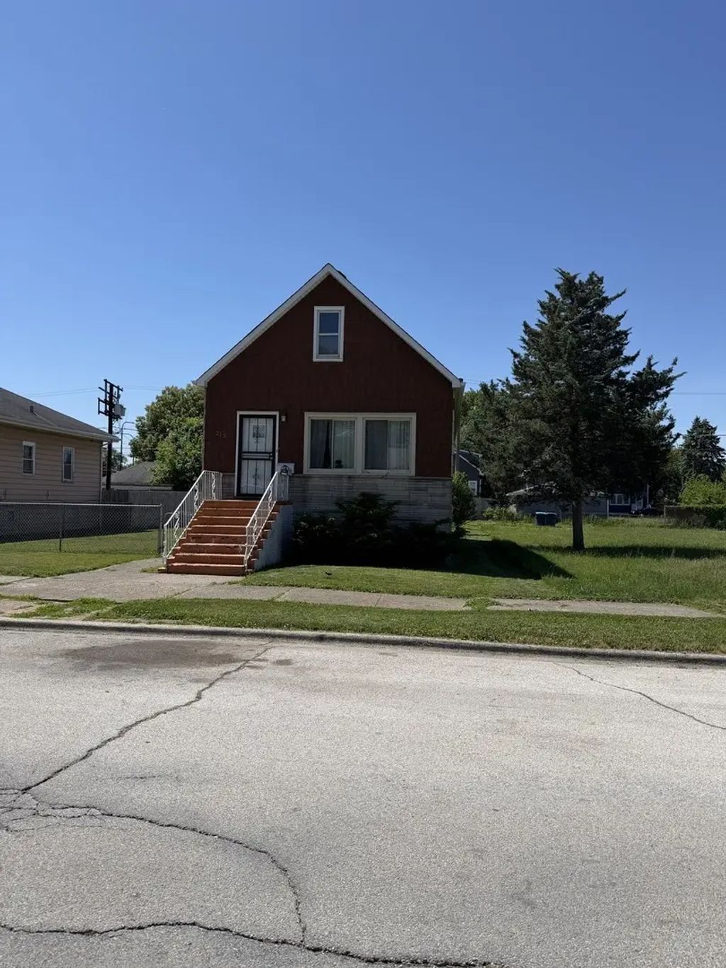 213 155th Place, Calumet City