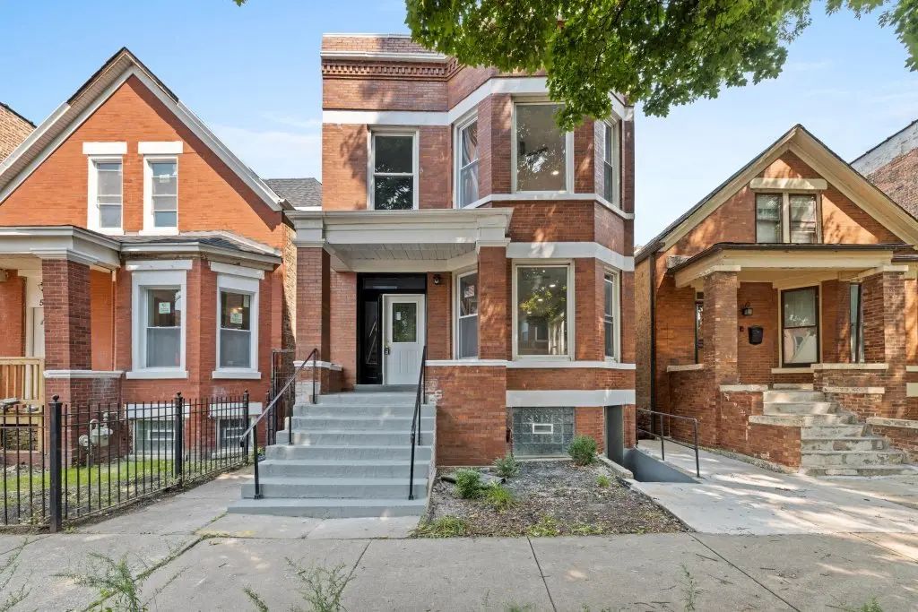 5931 S Elizabeth Street, Chicago