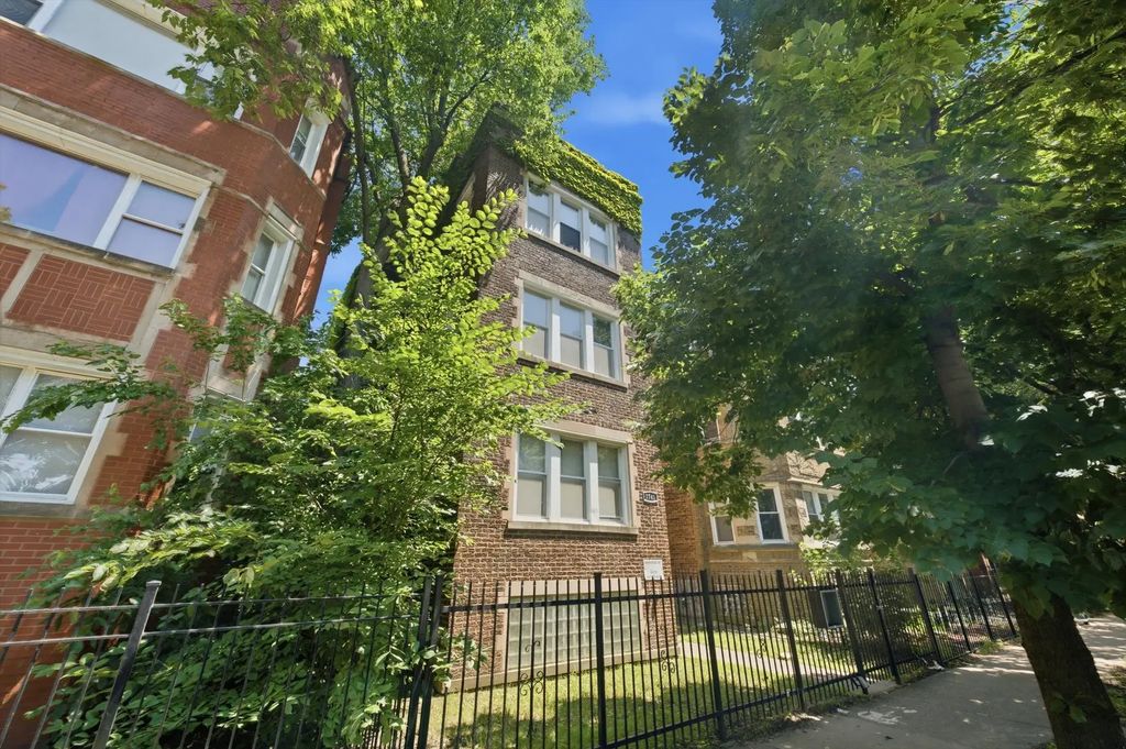7741 S Yates Boulevard, Chicago, 60649