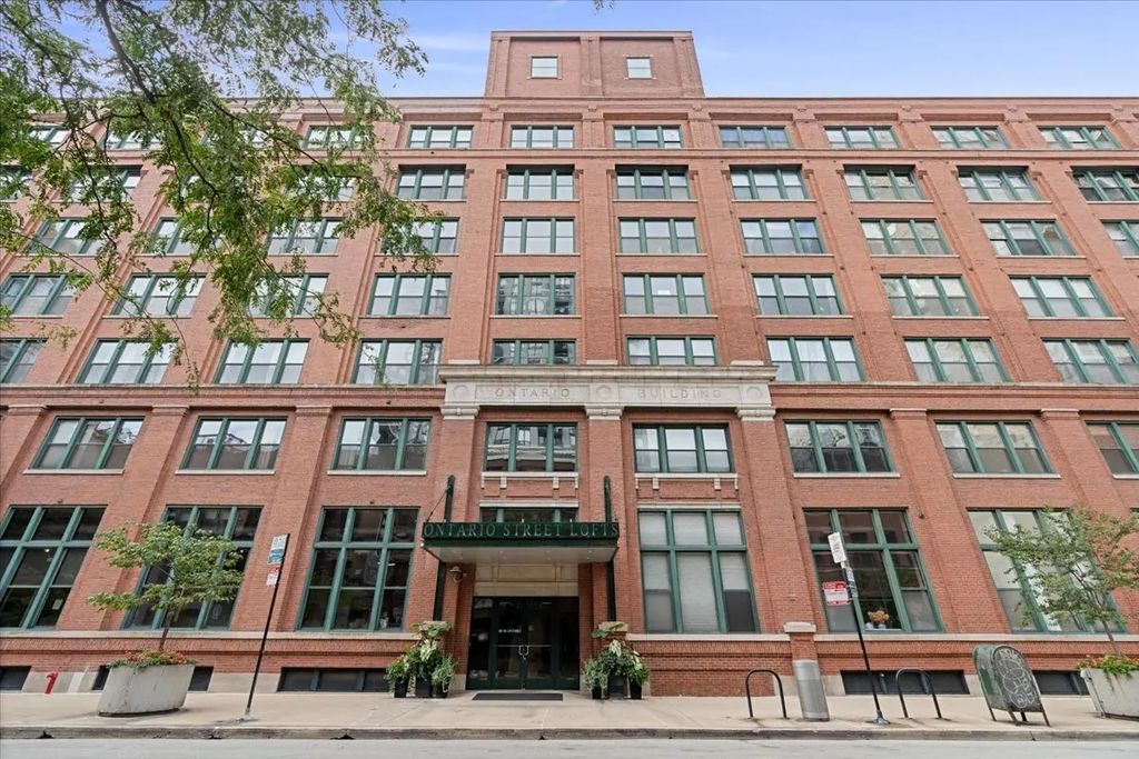 411 W Ontario Street 420, Chicago